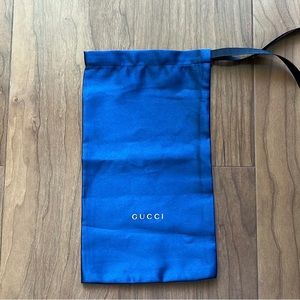 Gucci sunglasses bag